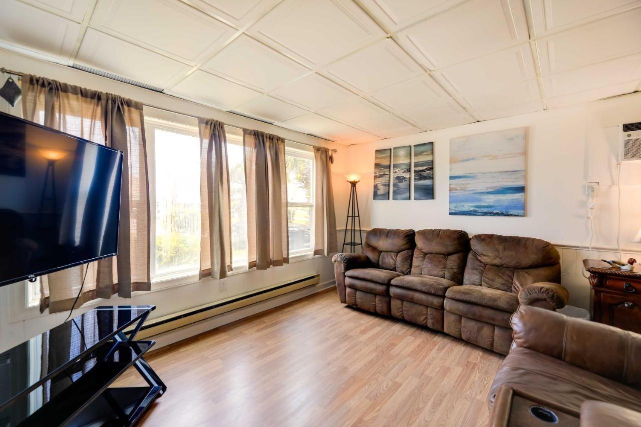 1 Ocean Fun Emerald Isle Apt, Steps To Beaches! Luaran gambar